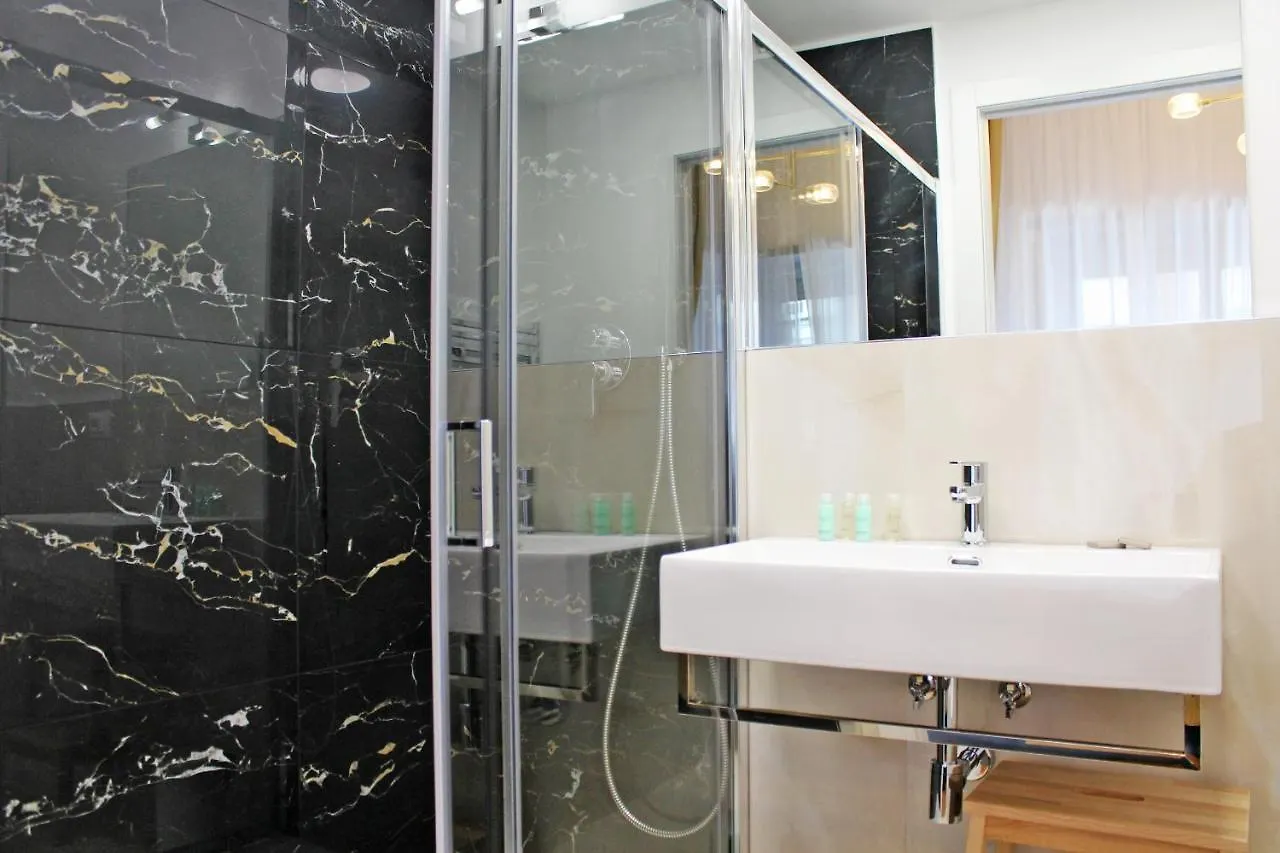 Affittacamere Hotel Hrt Milano