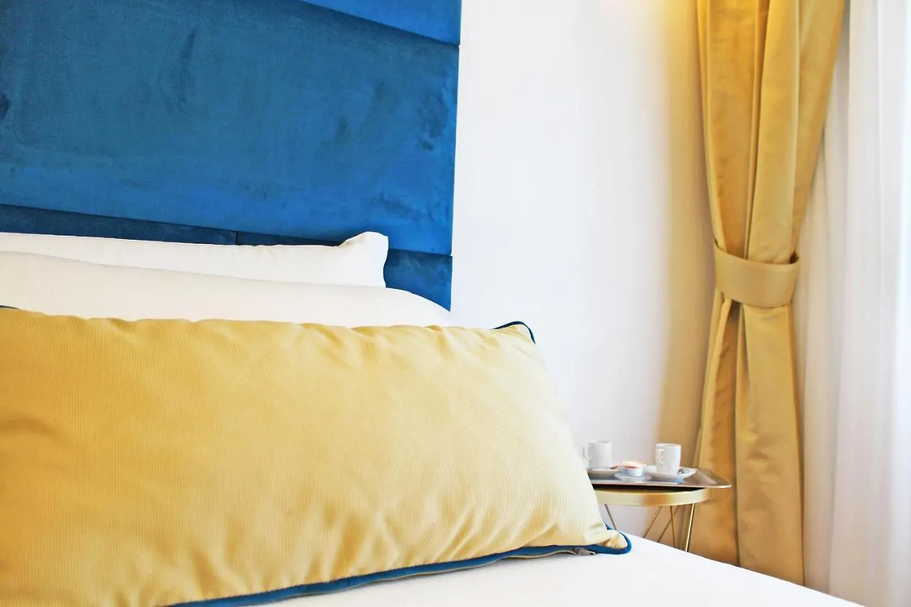 Hotel Hrt Milano 0*,  Italia